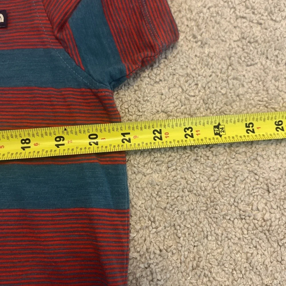 The North‎ Face Polo Shirt Mens Medium  Red Blue Striped Chest Pocket Casual